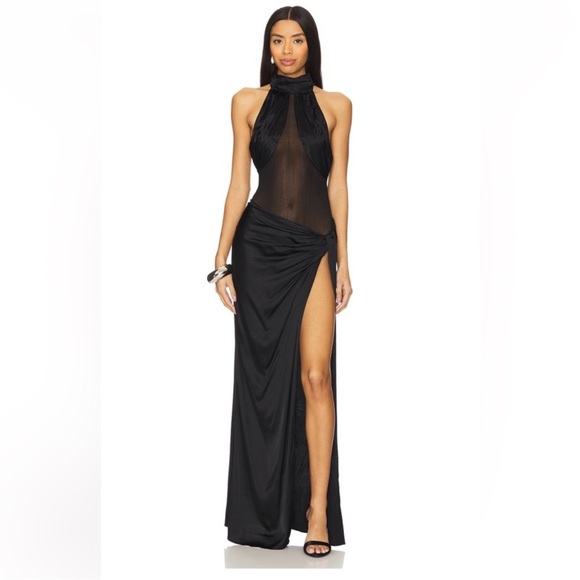 h:ours Dresses & Skirts - h:ours Raine Maxi Dress in Black
